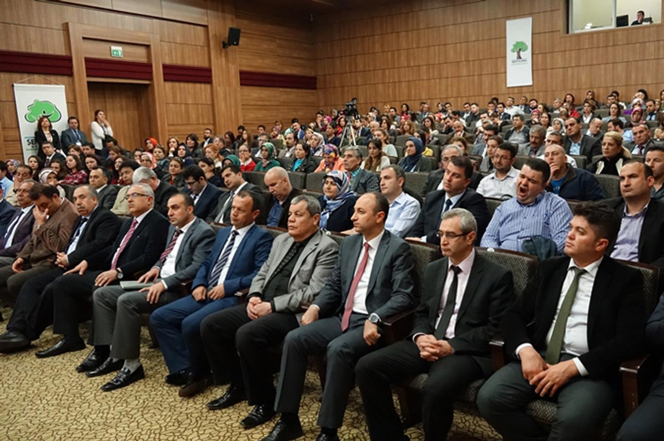 Gaziantep’te ‘Anne-Bebek Ölümlerini Önleme Çalıştayı’ Gaziantep’te ‘Anne-Bebek Ölümlerini Önleme Çalıştayı’